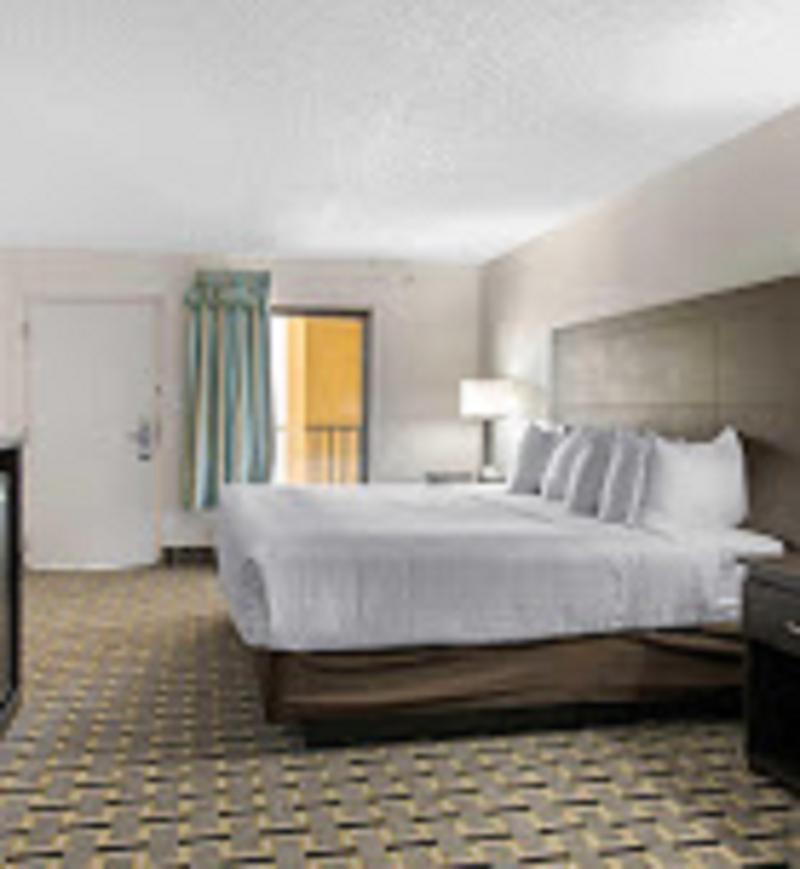 Clarion Inn & Suites Kissimmee-Lake Buena Vista South מראה חיצוני תמונה